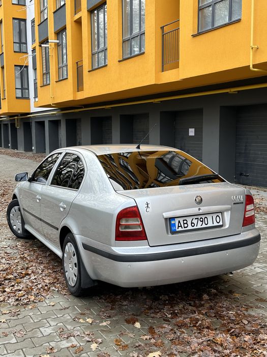 Skoda Octavia  покоління/Tour 2006 рік 1.6 МПІ