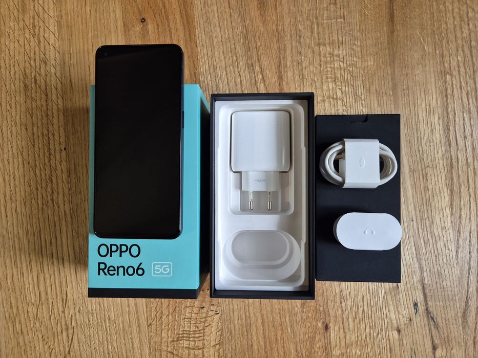 OPPO Reno6 5G – 8/128GB, bardzo dobry stan, komplet zestawu.