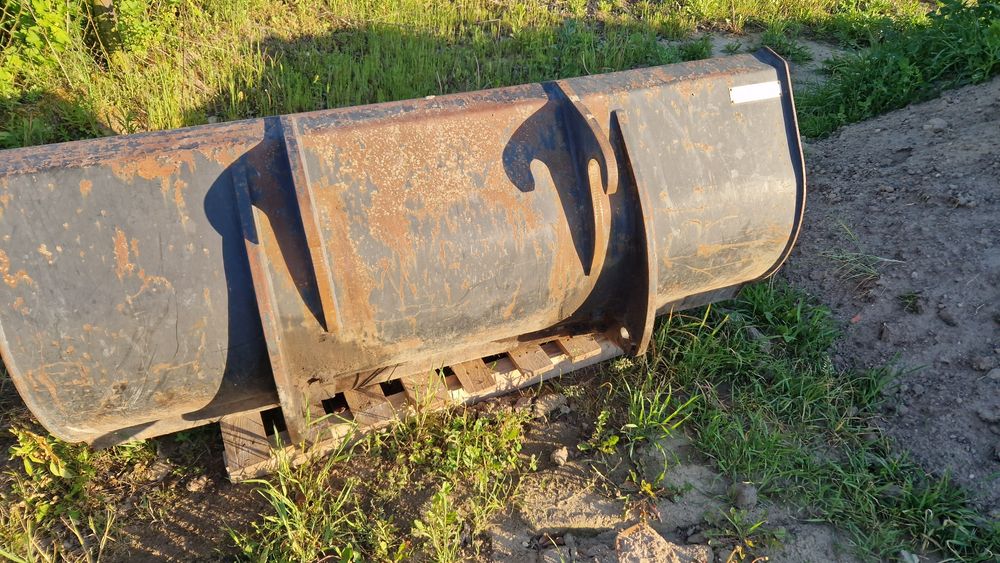 Jcb 2cx łyżka przednia
