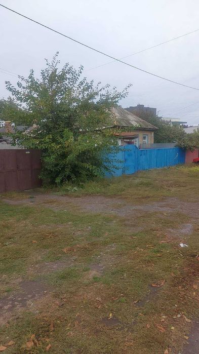 Продам частину будинку по вул.Припортова (поряд з бульв. Шевченка)