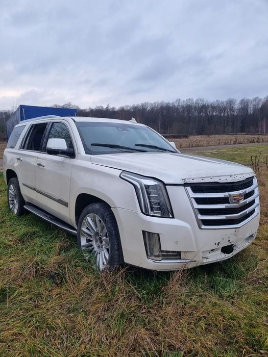 Cadillac Escalade Po zalaniu nie odpala zarejestrowany w PL