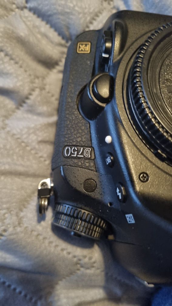 Aparat lustrzanka Nikon D750 - świetny stan!