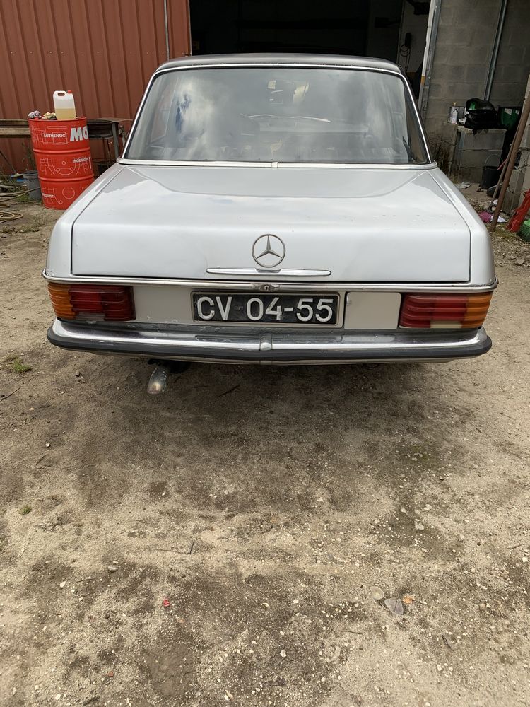 Mercedes w115 240d 3.0