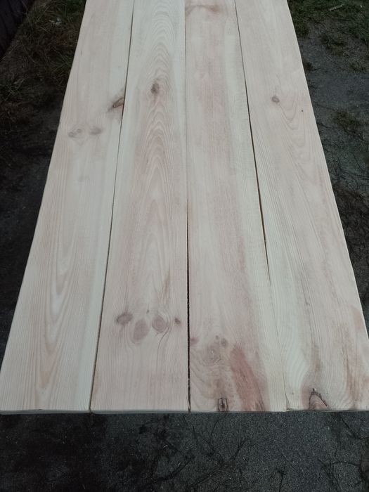 Ława z blatem z desek