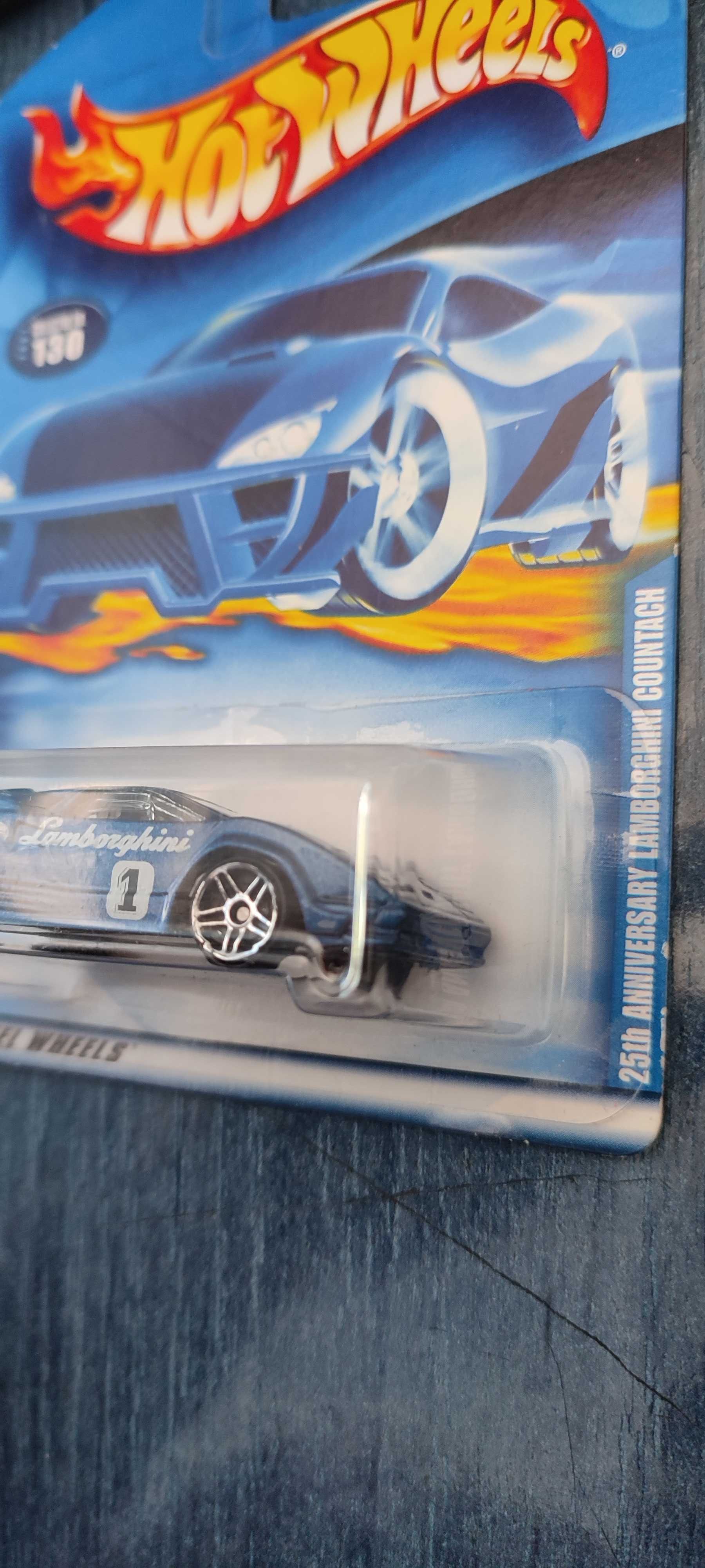 Hot wheels Lamborghini 2 штуки