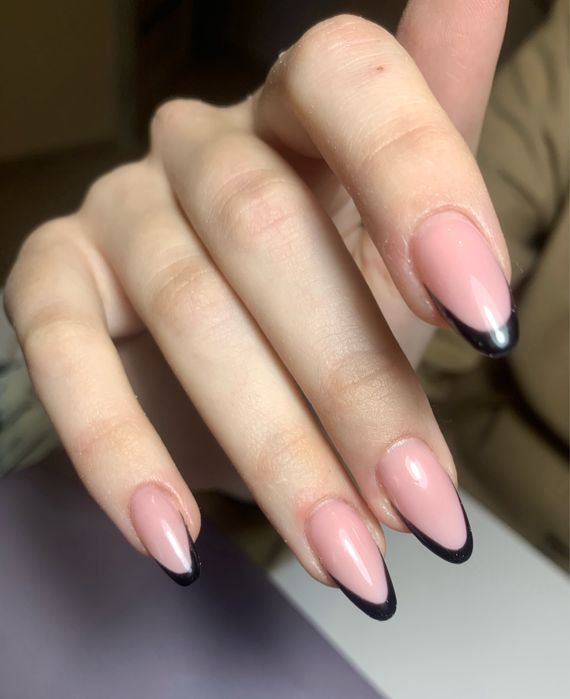 Манікюр,нарощення,педикюр