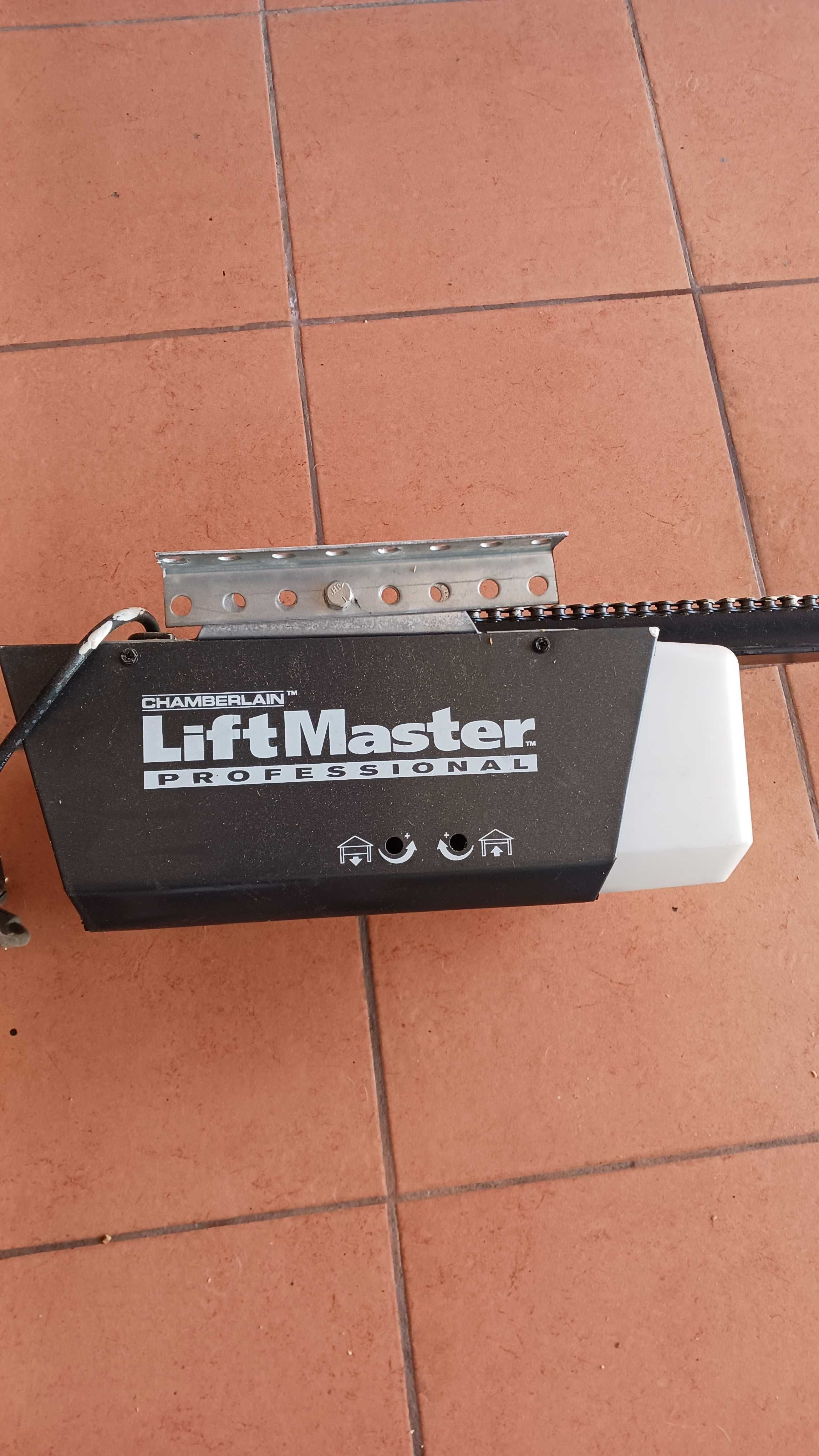 Motor de portao de garagem