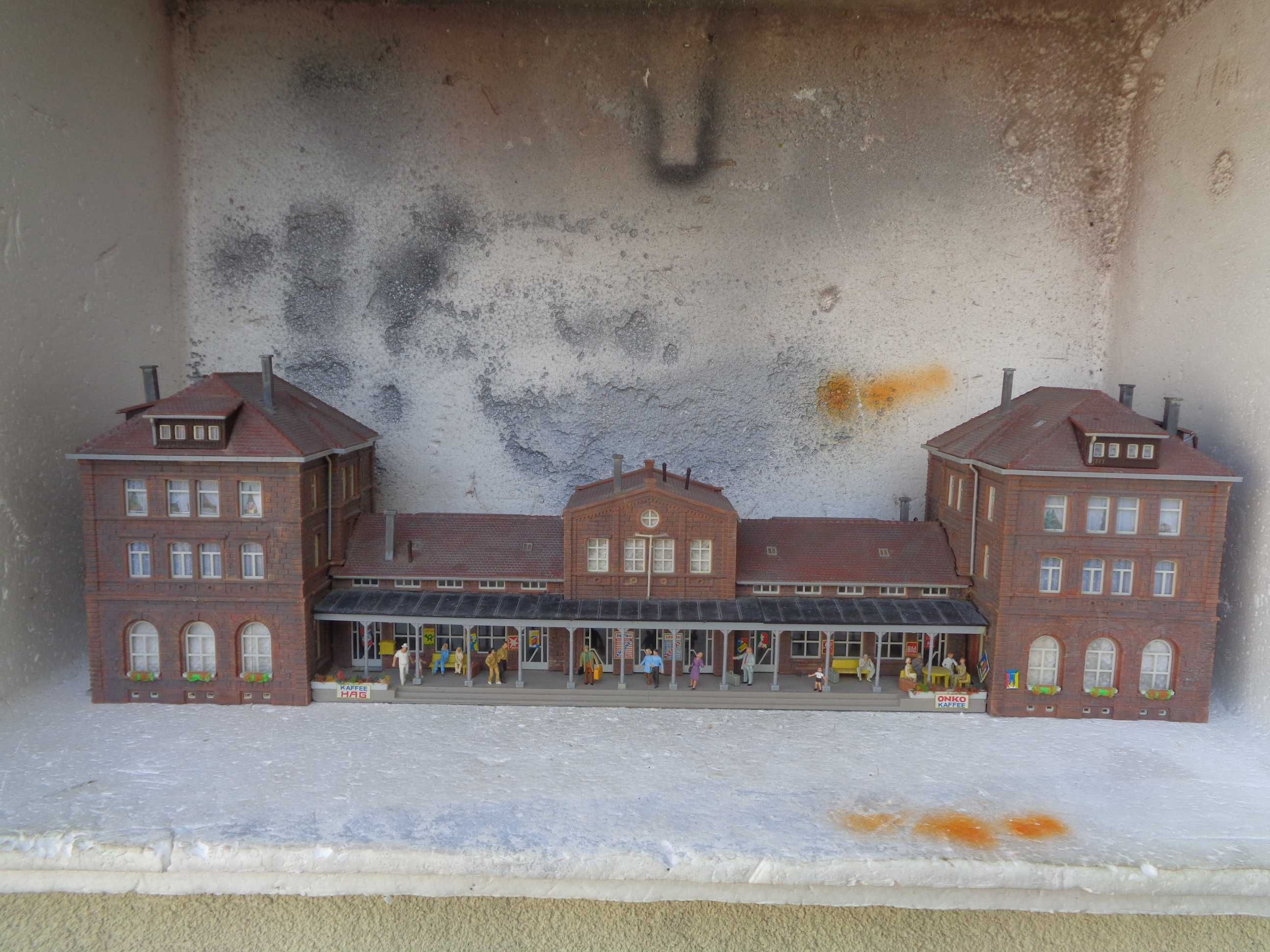 1:87 KIBRI Estação