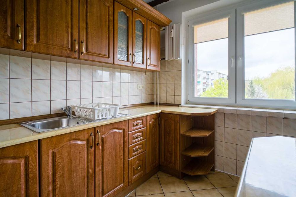 Odświeżone 2 pokojowe mieszkanie - Retkinia