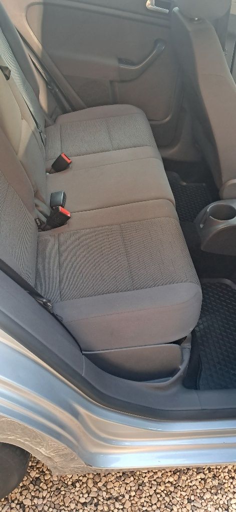 Golf plus 2008 r benzyna