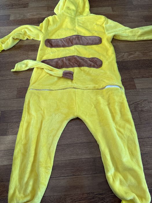 Pikachu strój piżama przebranie kostium 134/140