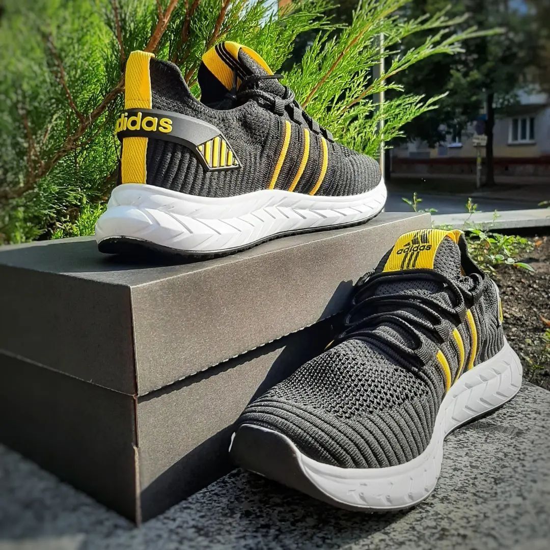 Кросівки чоловічі Adidas