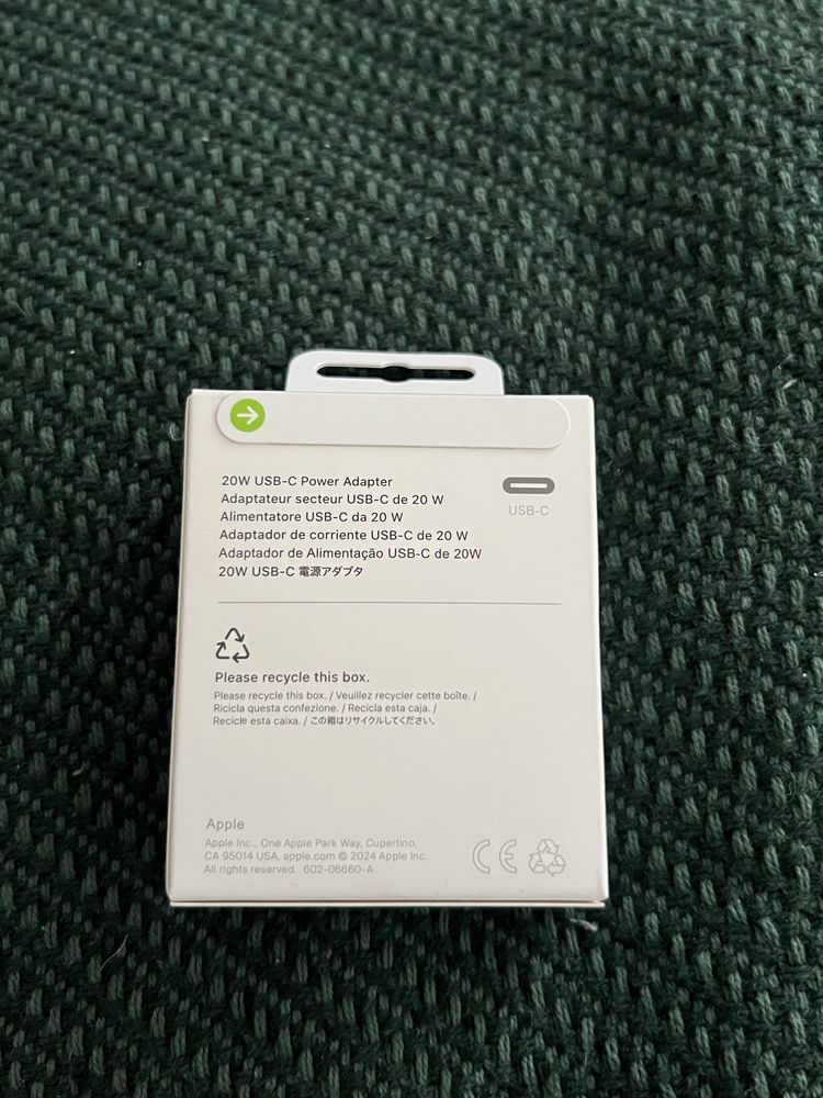 Adapter + Kabel [Apple]