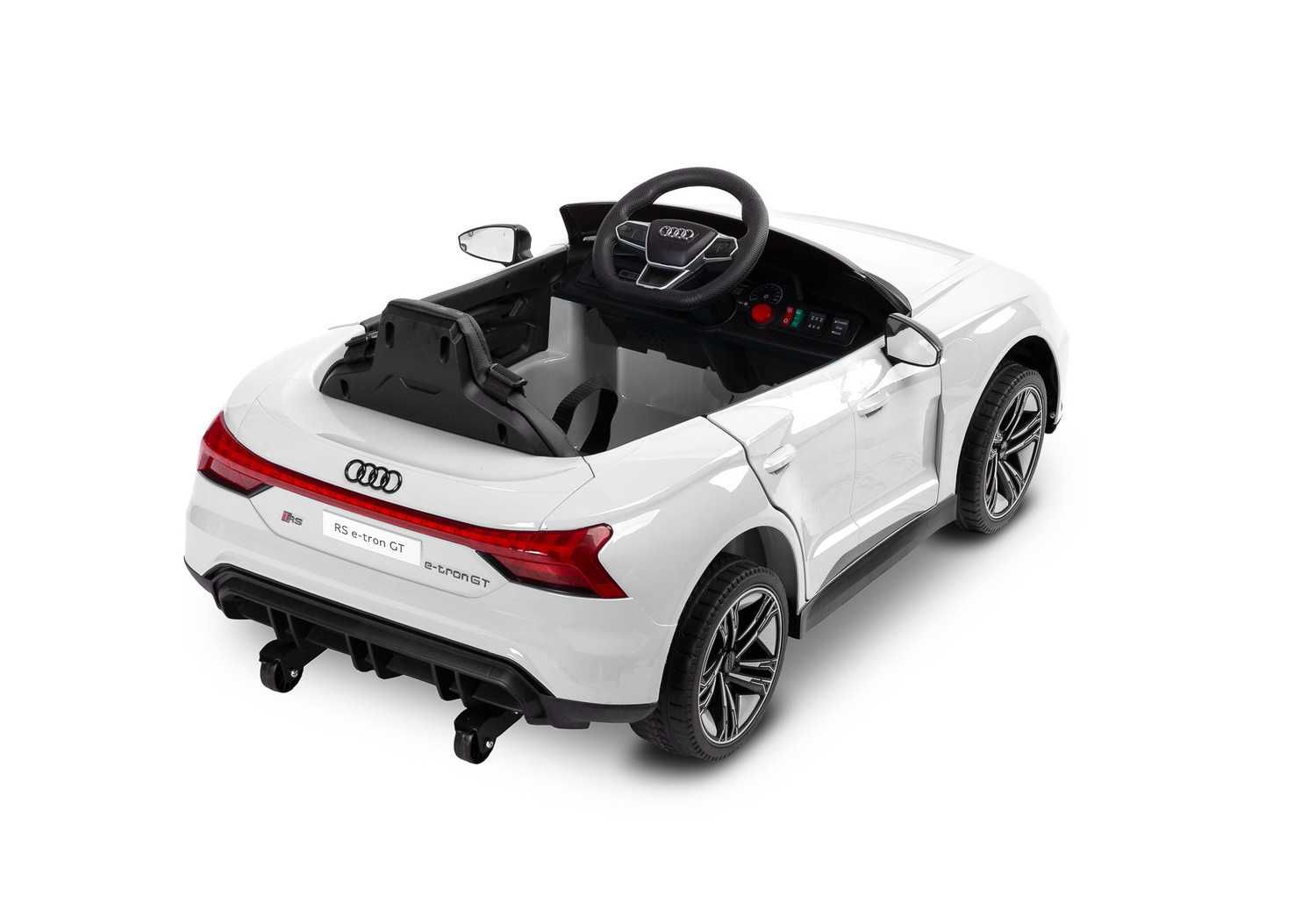 Auto samochód na akumulator 4x4 AUDI RS E TRON GT pojazd autko