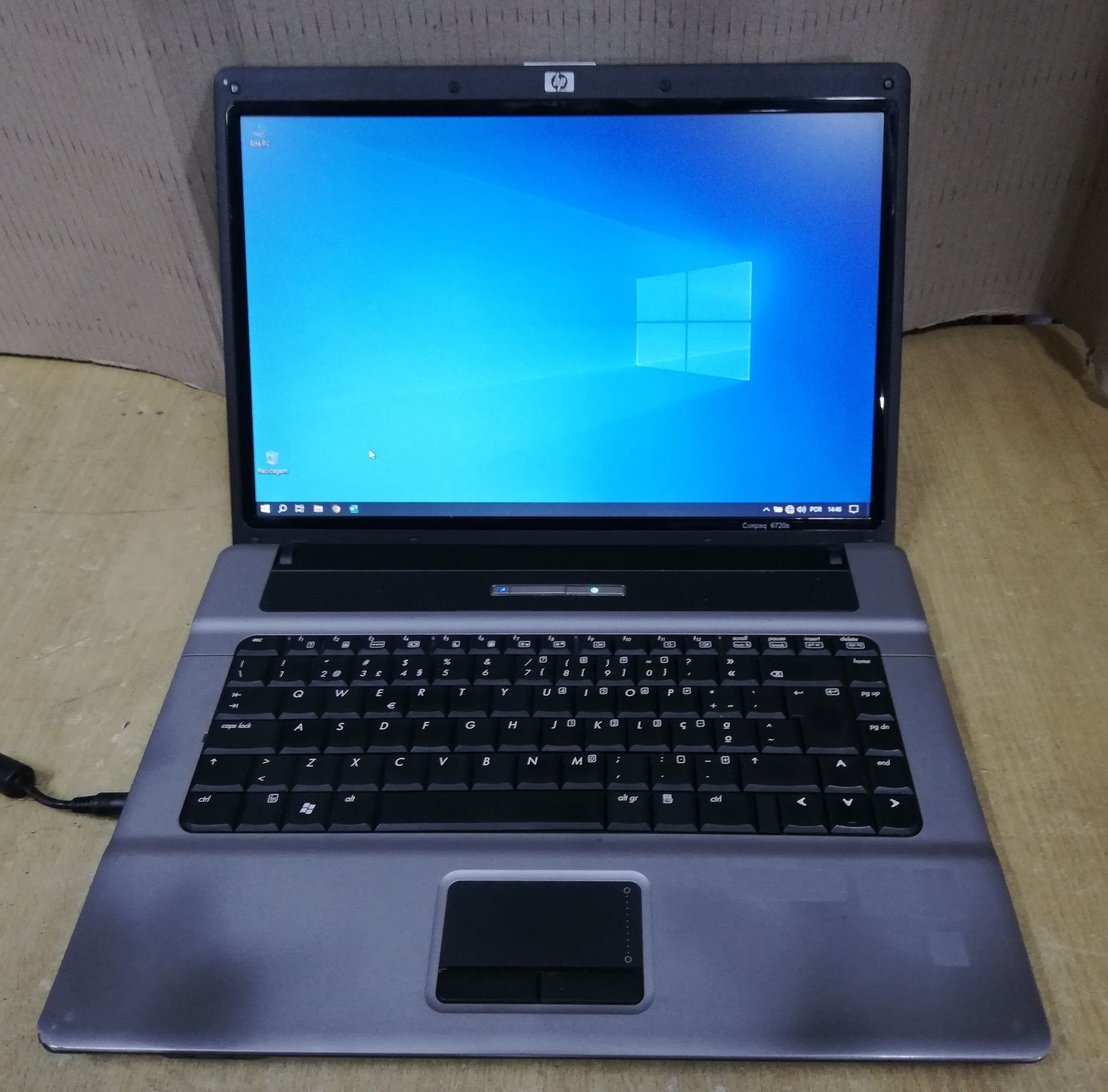 Portátil HP Compaq 6720s