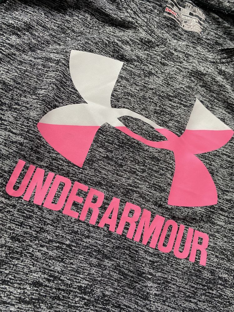 Жіноча футболка under armour