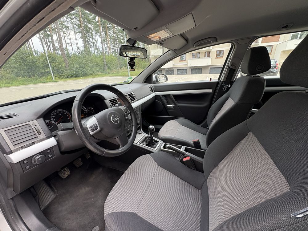 Opel Vectra C 2.2 / Mały przebieg / Sprawna klima / Bez rdzy / Hak