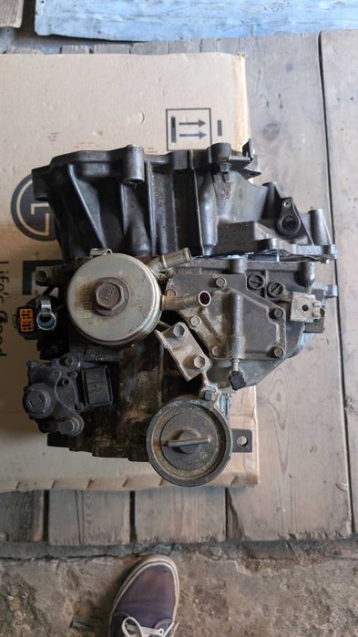 АКПП Daewoo Matiz 0,8 / 2011 (в разобранному стані). Під ремонт