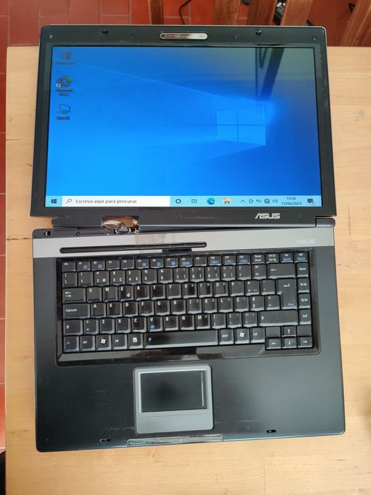 Portátil Asus X50GL