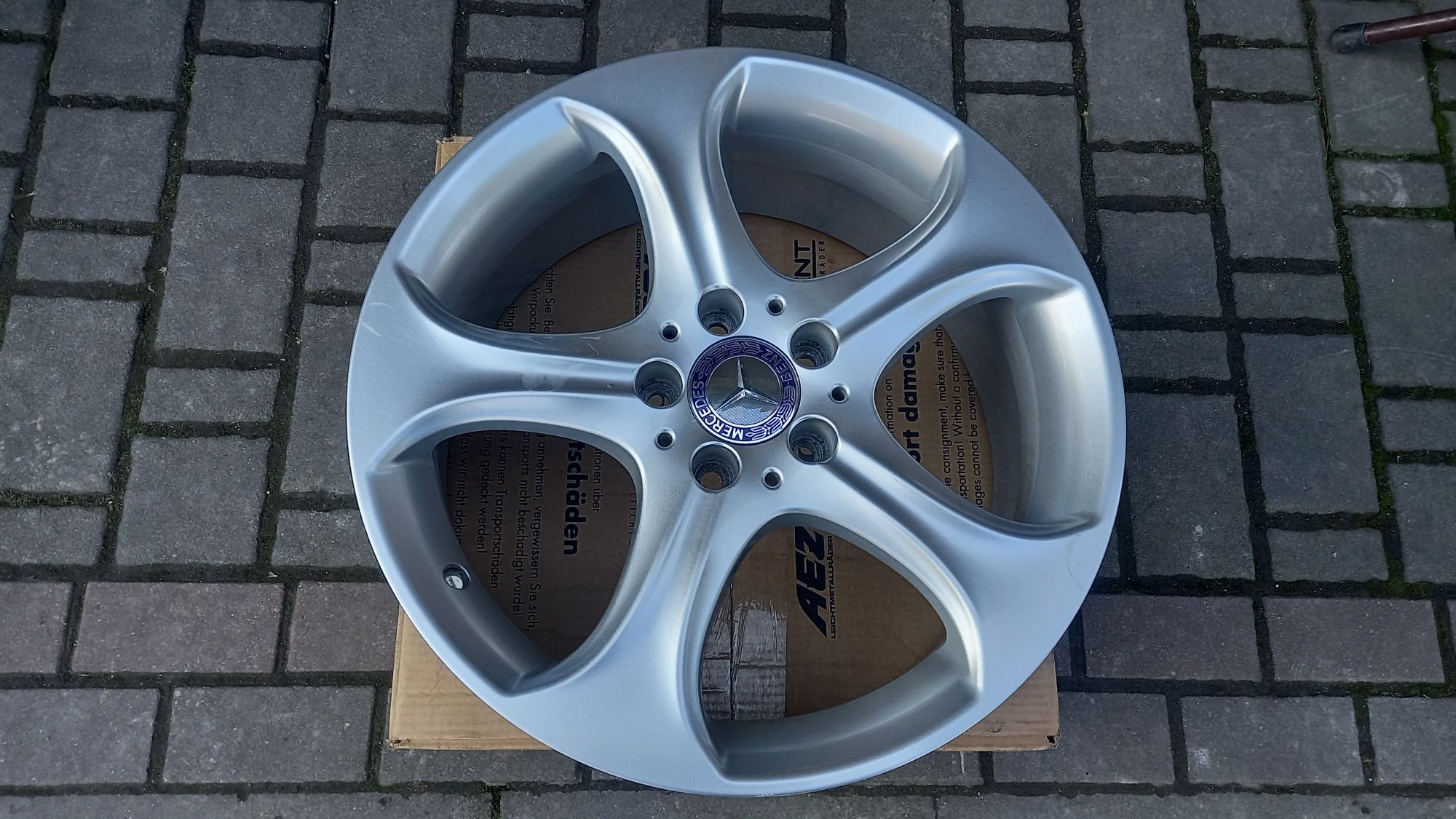 Oryginalne Felgi Mercedes 7.5J 18" ET 44 18" 5x112 4sztuki