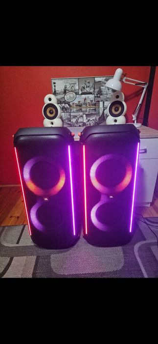 Nagłośnienie JBL partybox 710 + oświetlenie