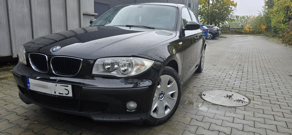 BMW e 87 seria 1  1.6 benzyna silnik n45 zadbana