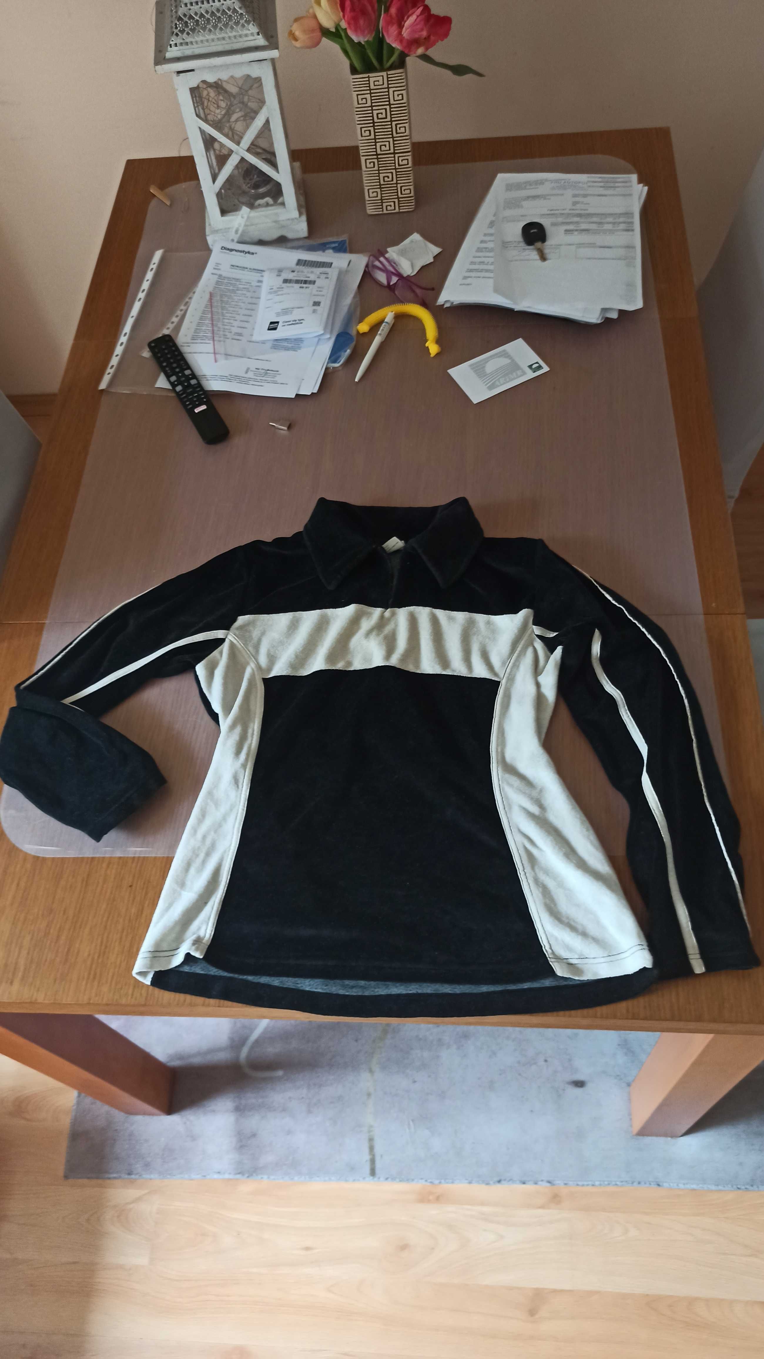 Aksamitna bluzka bluza dopasowany dres 38