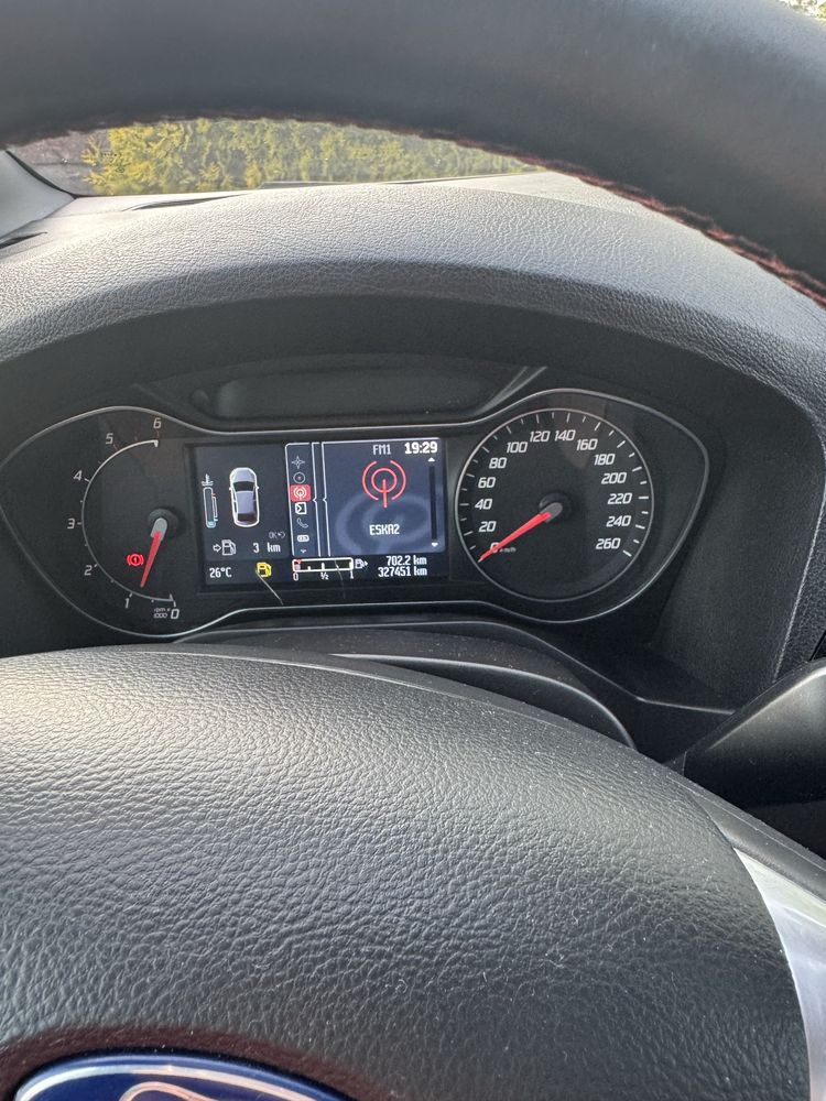 Ford S Max biała perła