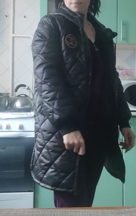 Жіночий верхній одяг