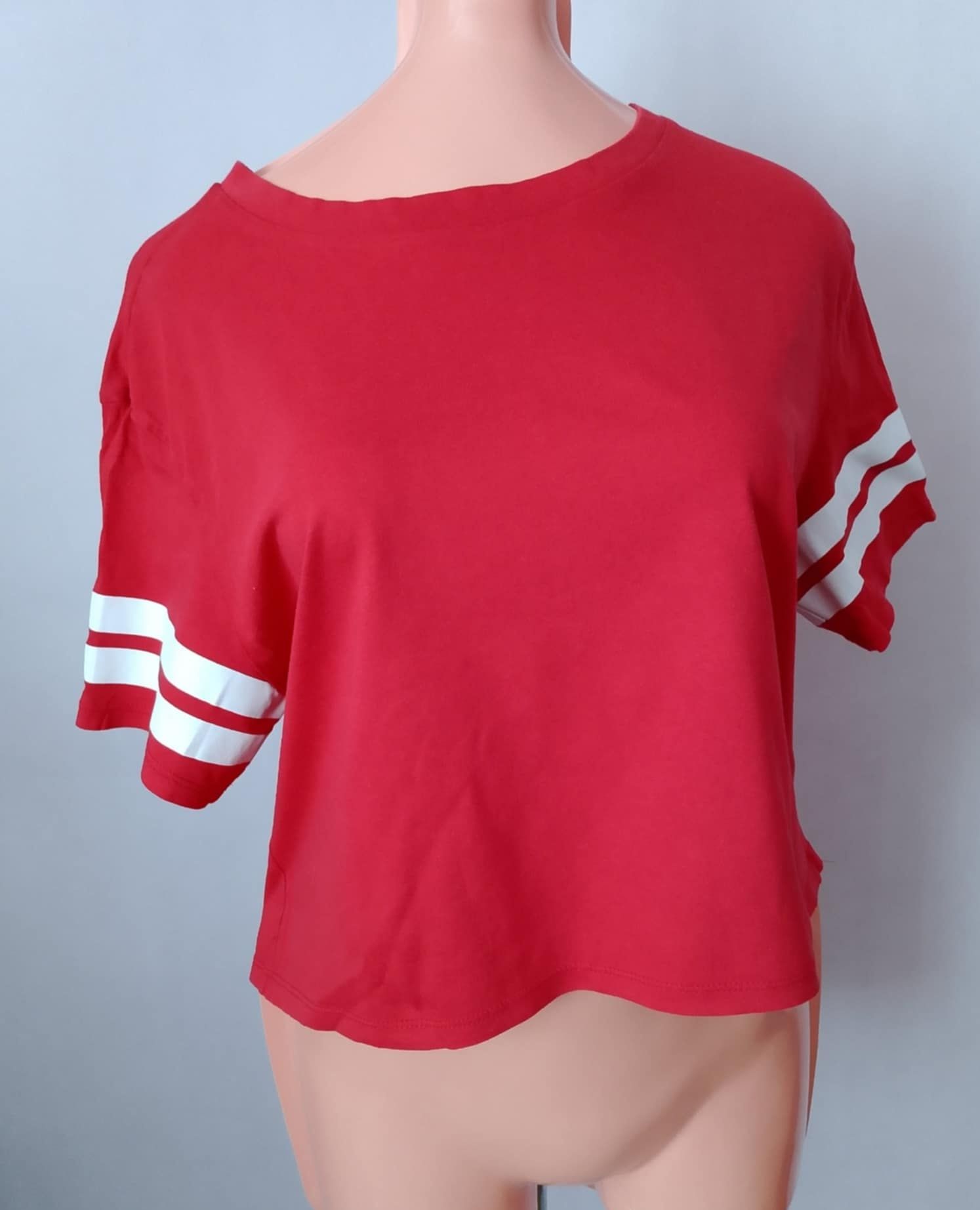 Czerwony croptop H&M rozmiar L/40