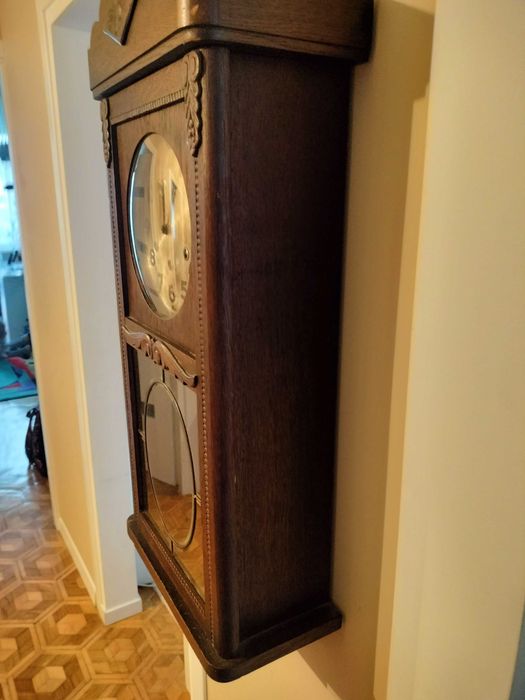 duży drewniany zegar wiszący KWADRANSOWY