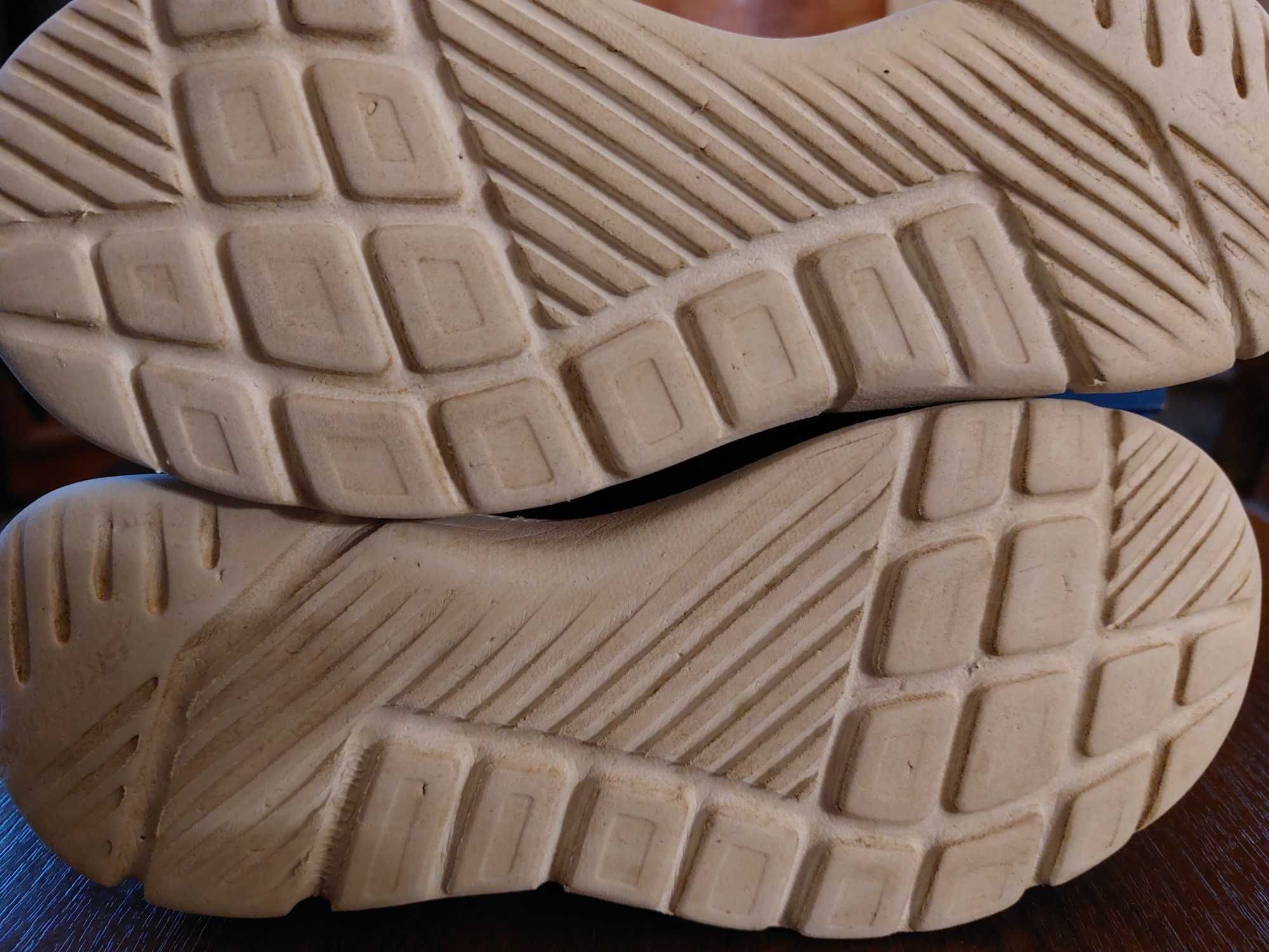 Кросовки на девочку SKECHERS