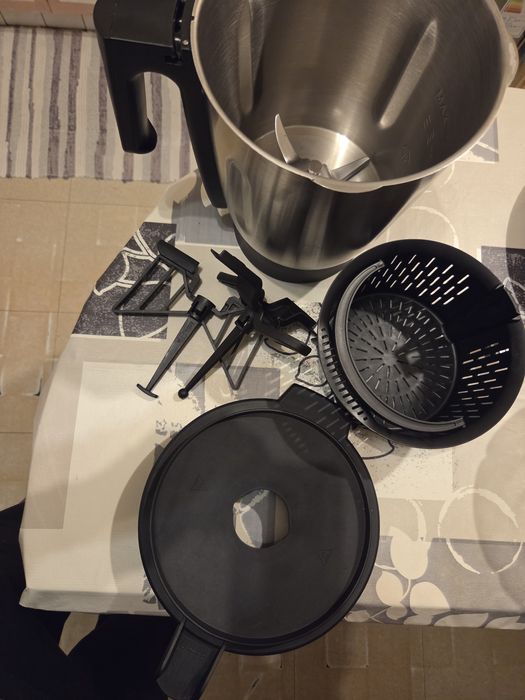 Robot moulinex impecável