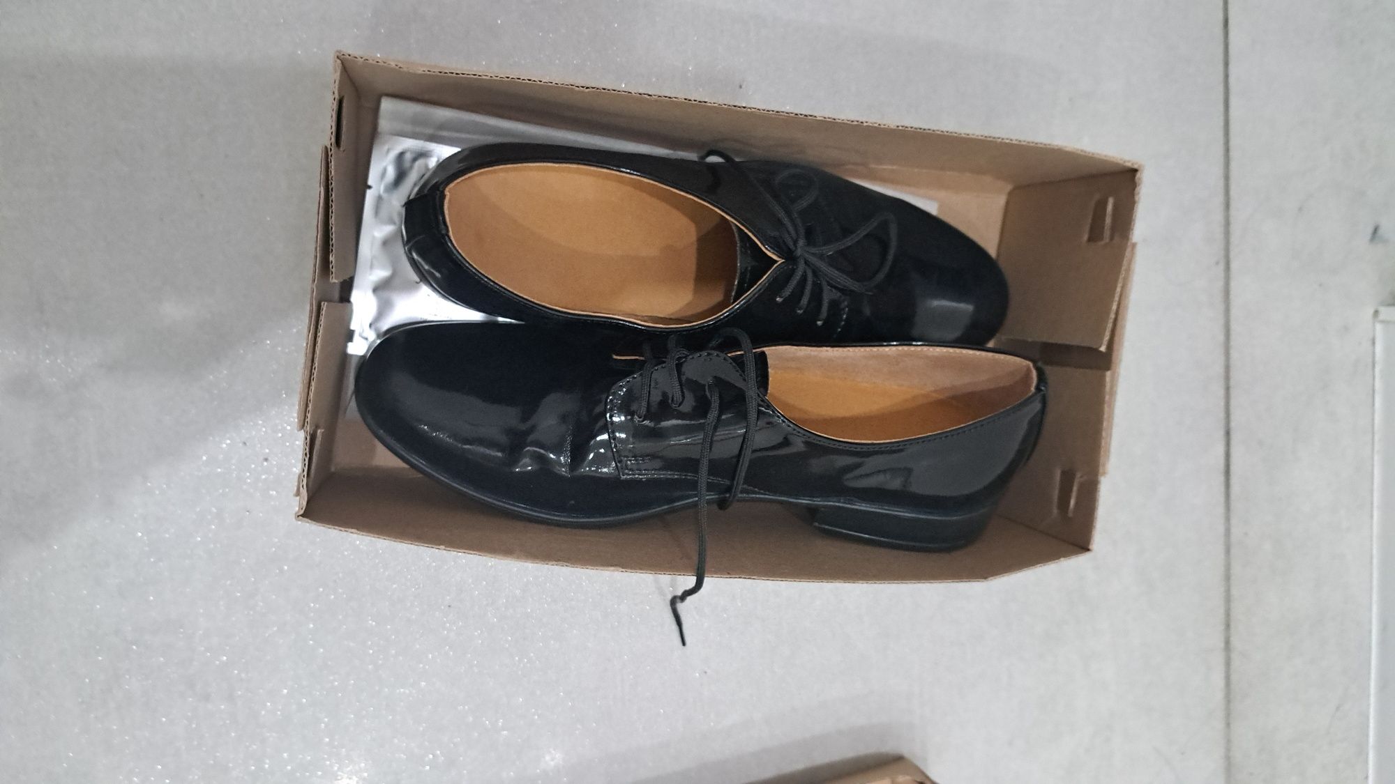 buty 37 rozmiar chłopiece