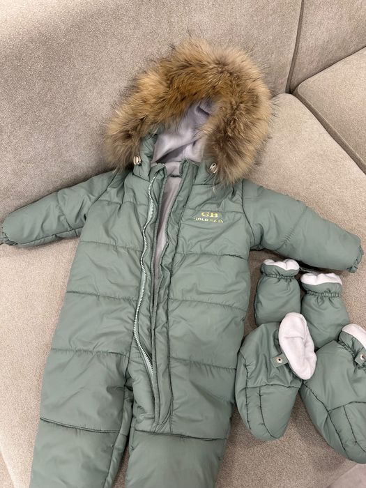 Продам якісний дитячий зимовий комбінезон