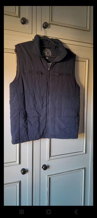 Colete com bolsos forrado