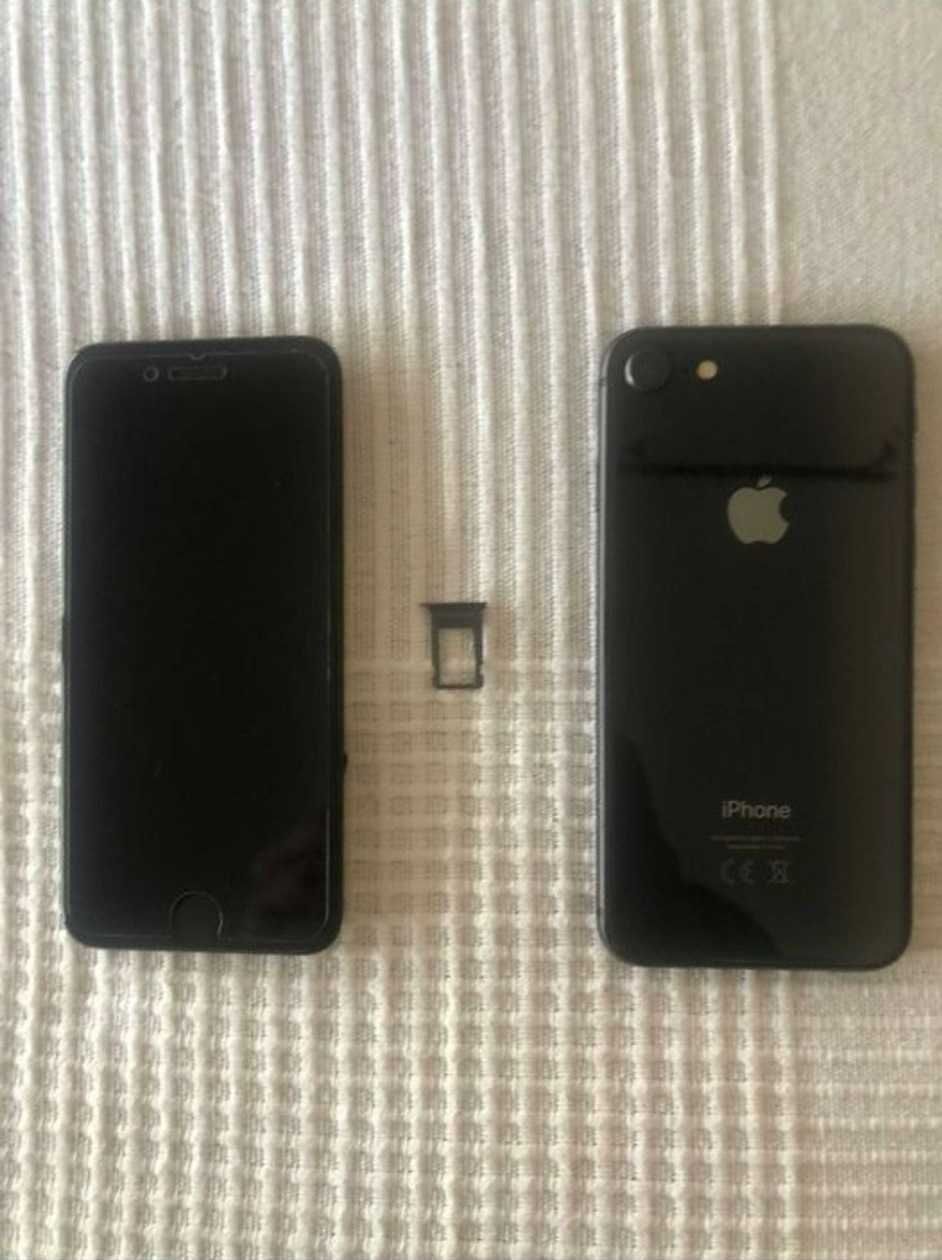 2 Carcaças Completas com display,iPhone 8 Cinzento Sideral,e iphone SE