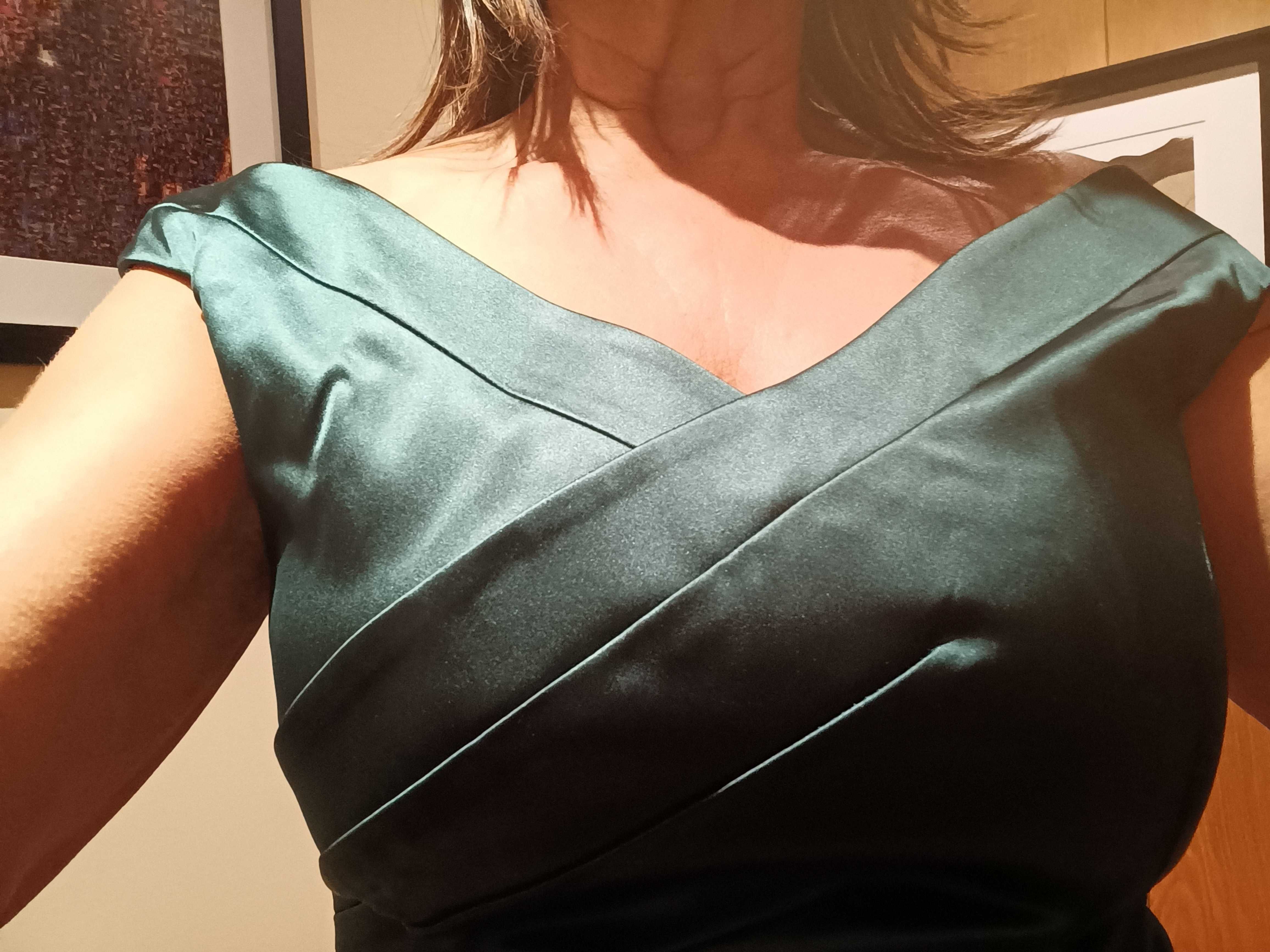 Vestido seda verde