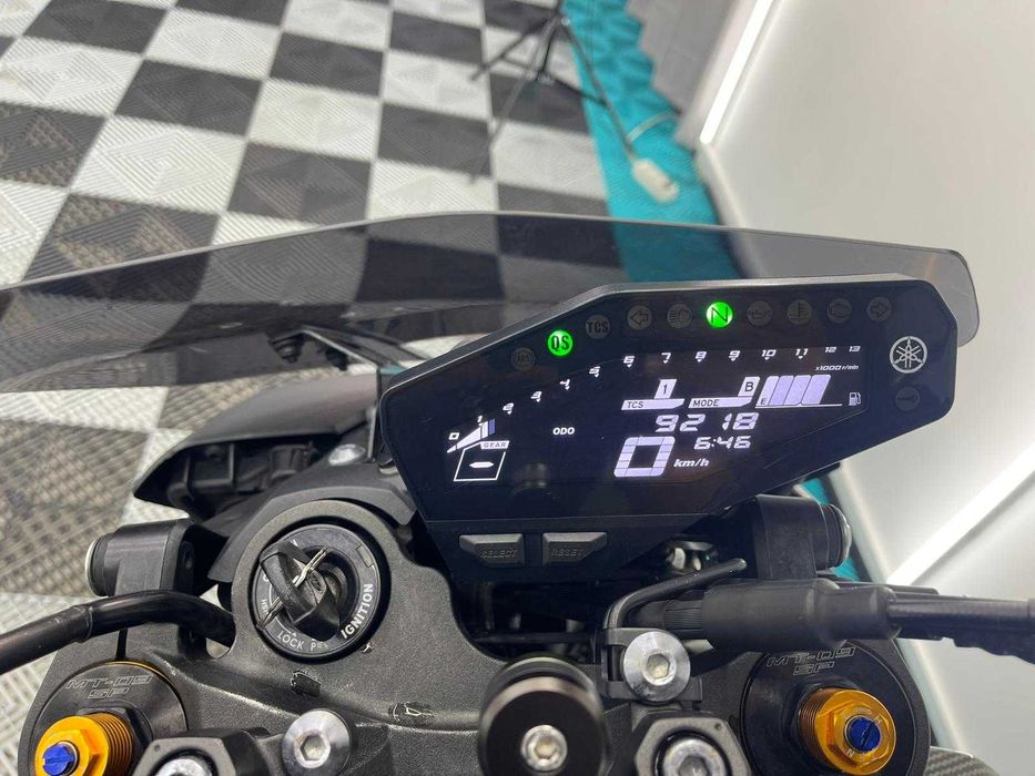 Moto Yamaha MT-09 SP
