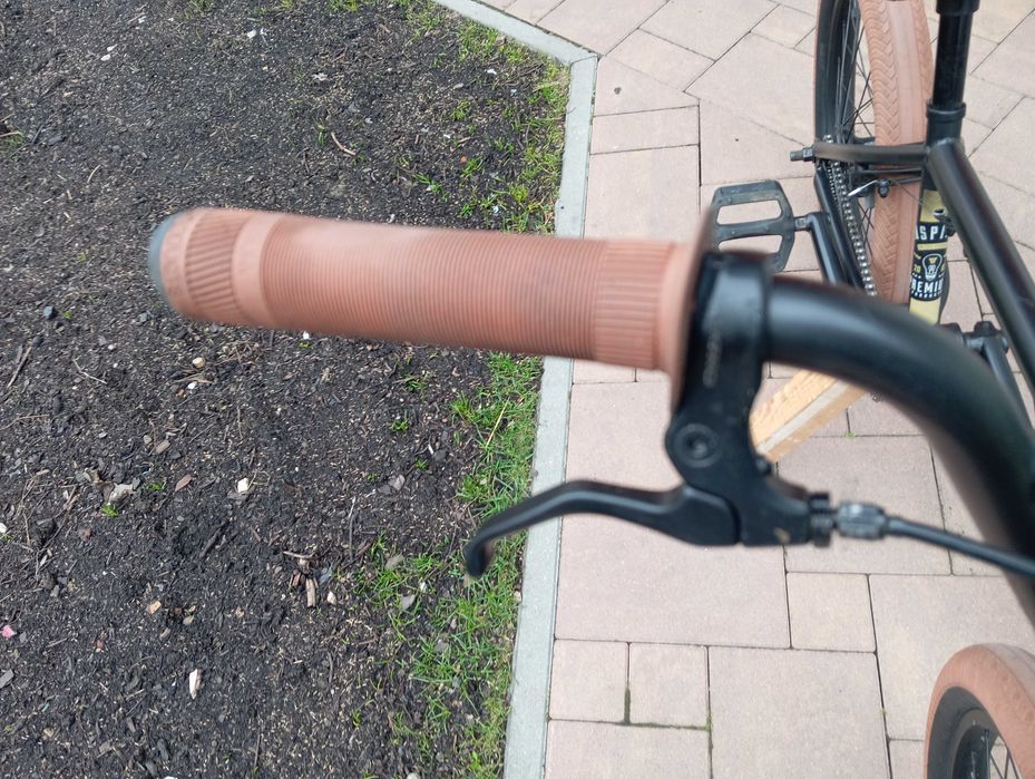 sprzedam rower bmx