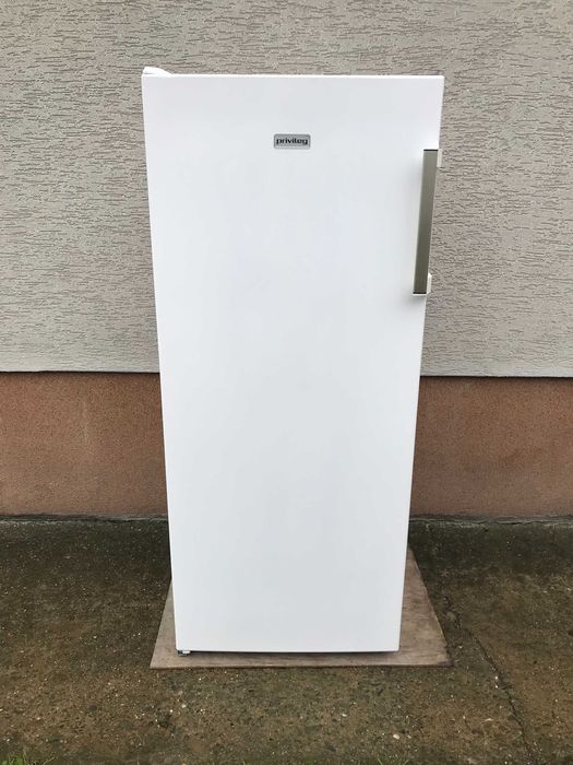 Zamrażarka szufladowa Privileg No-Frost - PFVN 246 W - 142 cm.