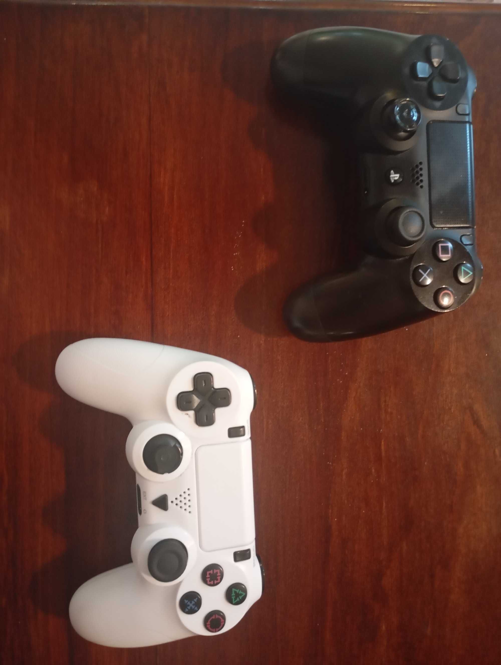 ps 4 fat+podstawka ,1 pad  i 5 gier