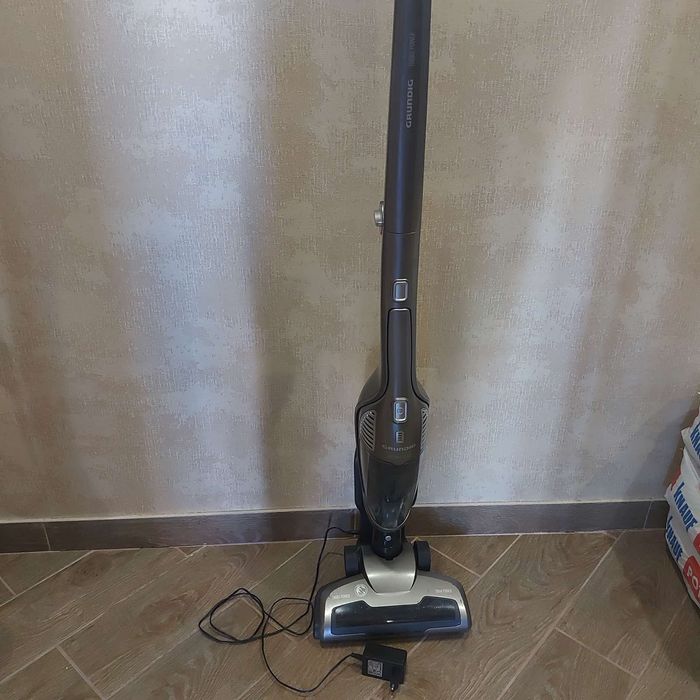 Акумуляторний пилосос Grundig, Німеччина