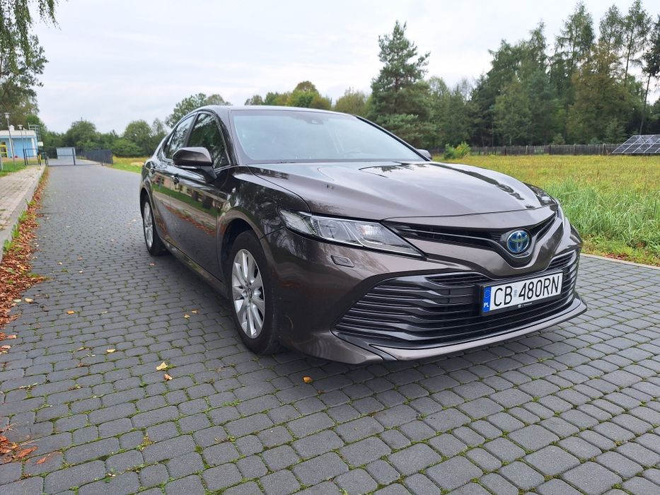 Sprzedam auto Toyota Camry Hybryda 2,5 / 2019r / Salon PL / Serwis ASO