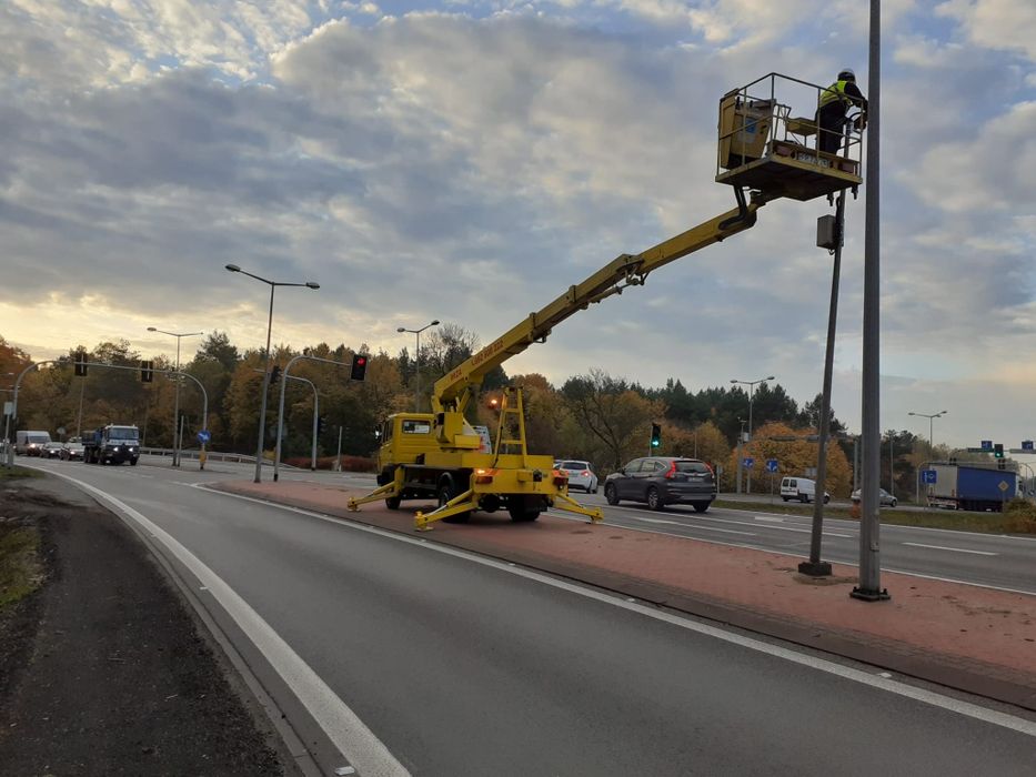 Podnośnik koszowy,  zwyżka 22m