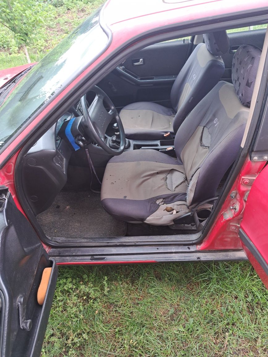 Audi 80 b3 1.8 S Silnik chodzi zaczęło coś stukać