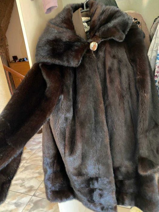 Роскошное норковое манто с большим объёмным капюшоном