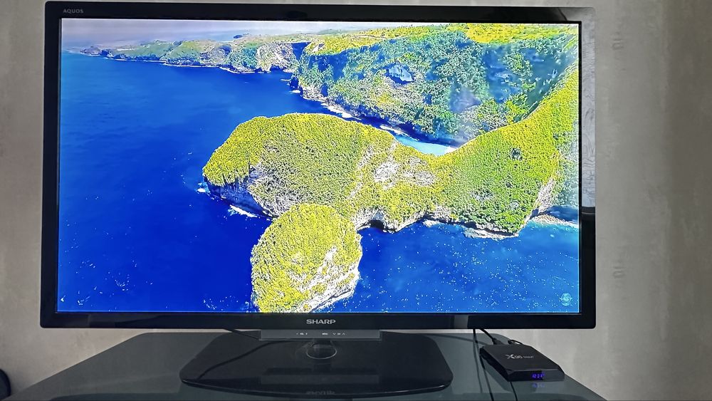 Продам телевізор Sharp LC-46LE630E 46 дюймів, Full HD
