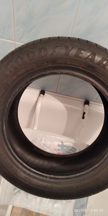 Шины Goodyear Efficiente Grip Performance R14 пара.