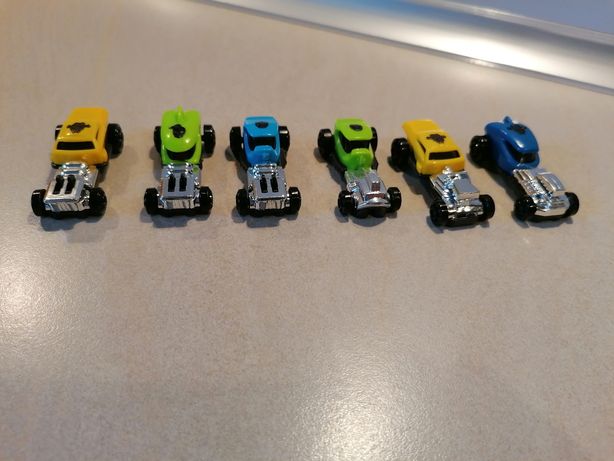 Samochody zabawki z Kinder jajko niespodzianka komplet 6 szt.